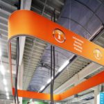 gebogen plafond element beurs